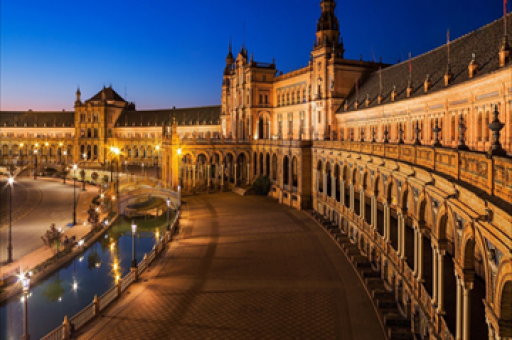 南方智信混合，均衡配置精选个股，长期业绩稳健前行