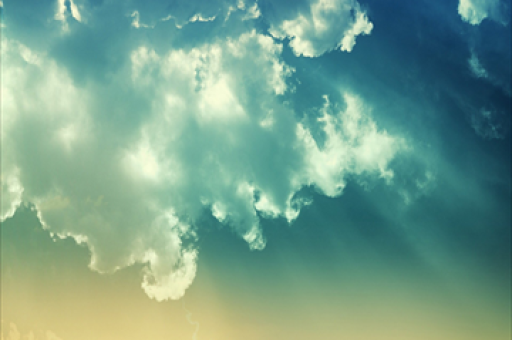 电池行业龙头企业业绩亮眼，反内卷效应推动材料价格反弹